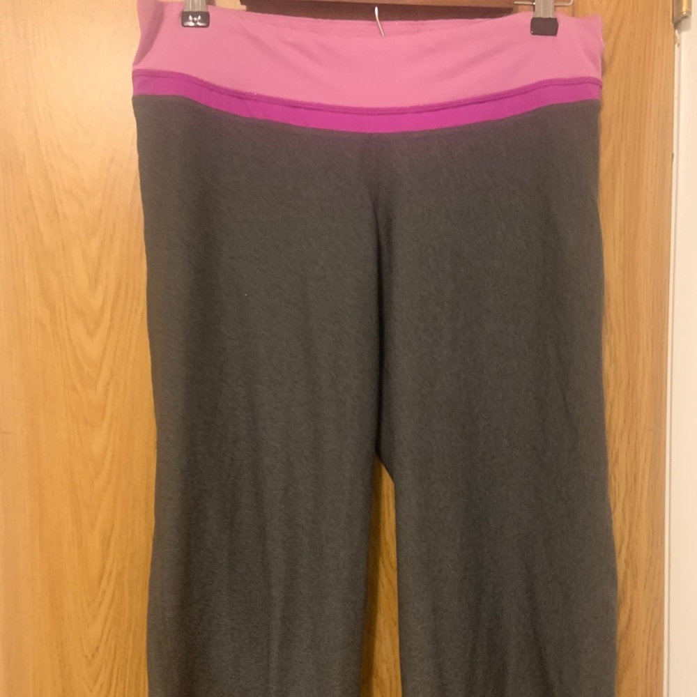 Yoga pants